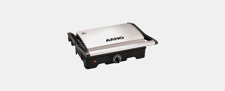 Imagem de aparelho grill da marca Arno prata com base na cor preta. 